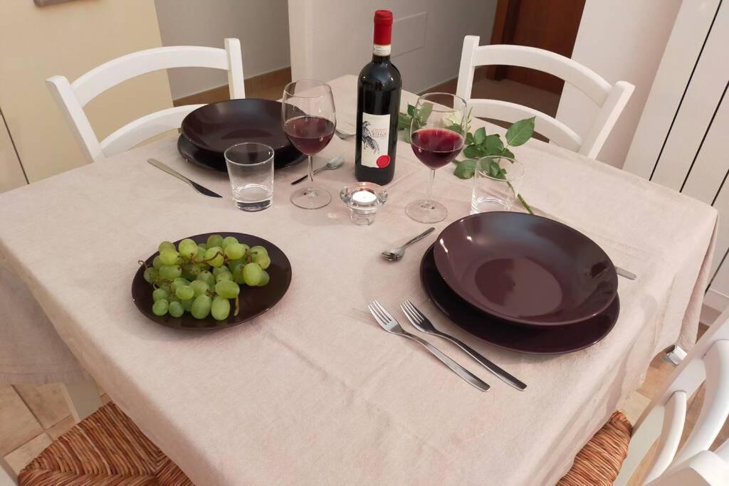 Poggio Ai Grilli Apartment Certaldo Buitenkant foto